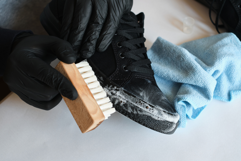 Shoe Cleaning / Colour Restoration